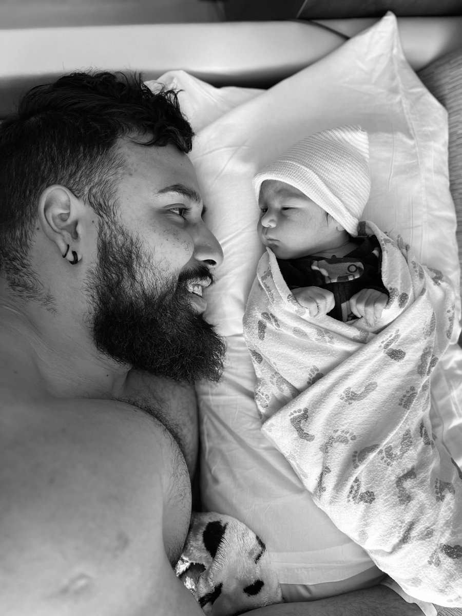 robertacisneros's tweet photo. Nada más hermoso que ver a tu pareja como papá ❤️ mi corazón estalla de amor. https://t.co/yQqbyonH2m