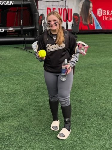 CoachPrzybylo's tweet photo. Who hit their first granny today!!?? This kid👇!! @avah_o If you aren't following this kid, do yourself a favor and follow! @SAUBeesSoftball @BradleySoftball @AugieSoftball @PeoriaSluggers @RedbirdsSB https://t.co/jZxLZqDv2K