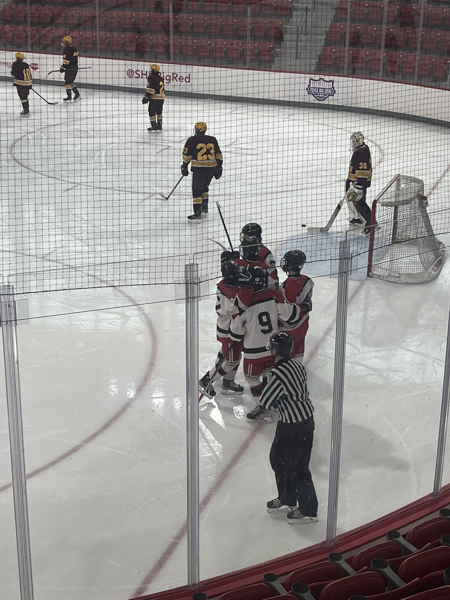 Connor Thomas (@connor_thomas35) on Twitter photo Ryan Flynn gives the co-op a lead with 9 mins to go in the second. Greasy rebound goal. 2–1 <a href="/FFHSHockey/">Fairfield HS Hockey</a> <a href="/CTHSHockeyPod/">CTHSHockey Podcast</a> <a href="/CTHKReportChris/">CT HS Hockey Report Chris</a> <a href="/CTHKReport/">CTHS Hockey Report</a> @CTHSHockeyFCIAC Ryan Flynn gives the co-op a lead with 9 mins to go in the second. Greasy rebound goal. 2–1 <a href="/FFHSHockey/">Fairfield HS Hockey</a> <a href="/CTHSHockeyPod/">CTHSHockey Podcast</a> <a href="/CTHKReportChris/">CT HS Hockey Report Chris</a> <a href="/CTHKReport/">CTHS Hockey Report</a> @CTHSHockeyFCIAC