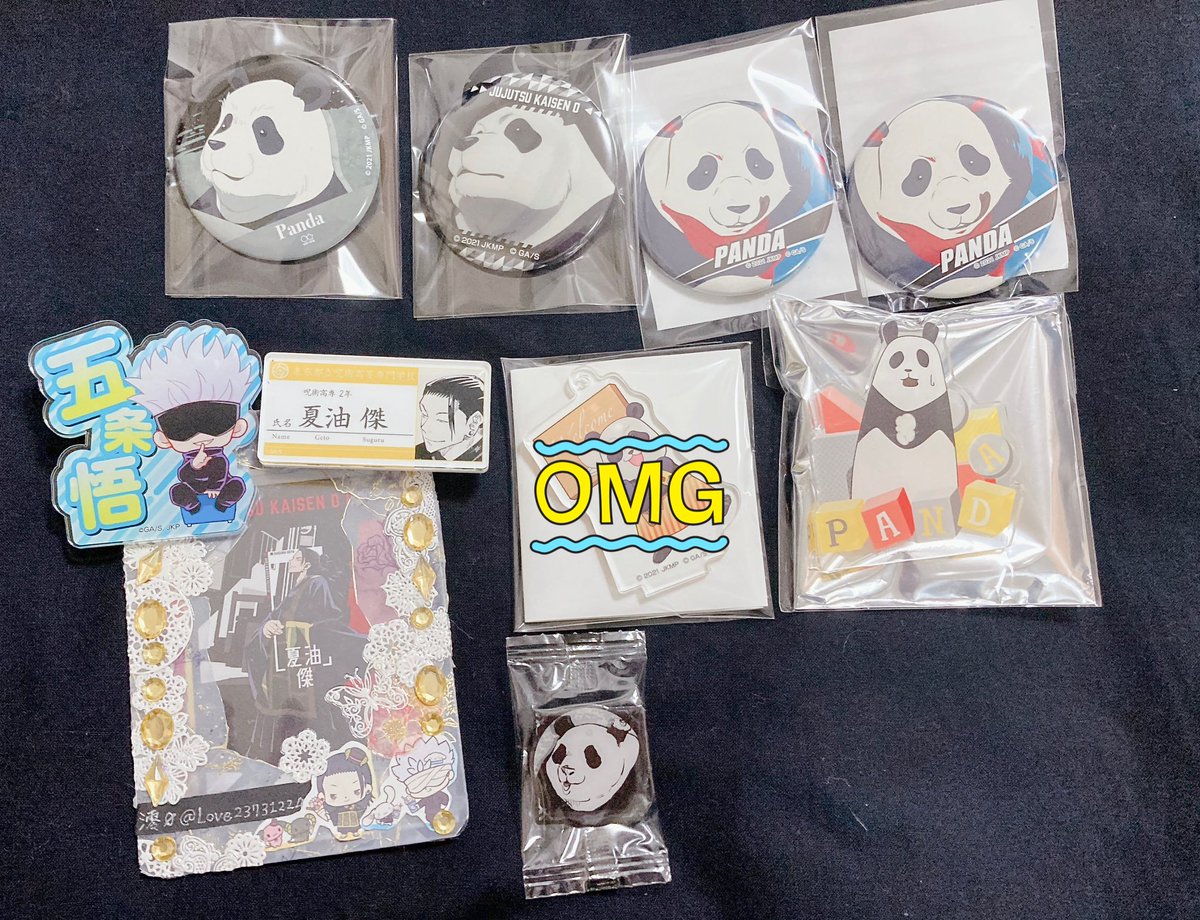 澪Øグッズ整理中 tweet media