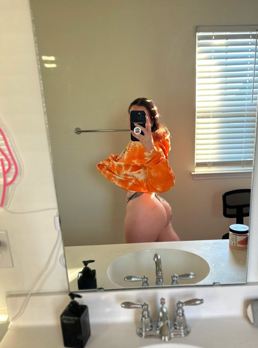 sad af but, maybe I can atleast make you happy https://t.co/80dUjVwIkN