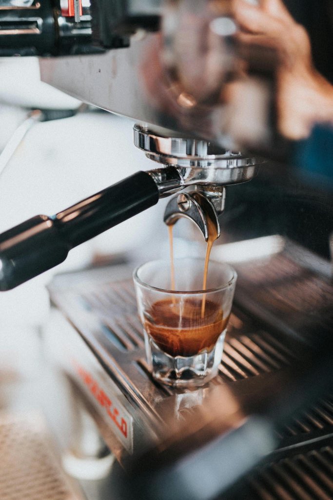 GatorGirl_swamp's tweet photo. Fun Food Fact: Espresso Was Invented to Speed Up Coffee Breaks
#coffee #espresso #food #foodie #funfoodfact https://t.co/xxUXVWsFBb