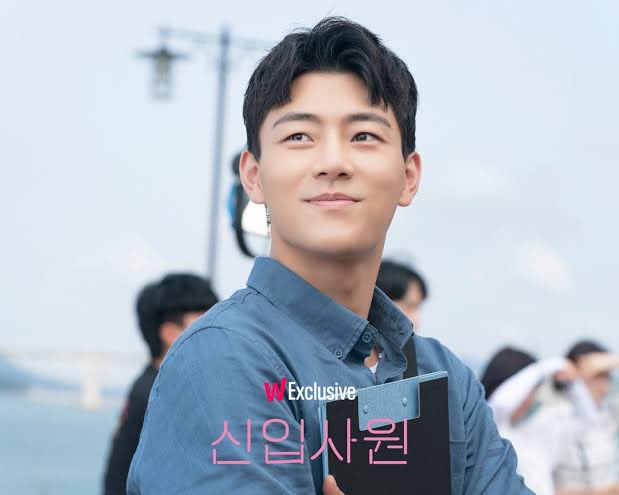 YmMeK_'s tweet photo. O queridíssimo ator Moon Ji-Young de The New Employee veio a público dizer que está com depressão
Desde já quero e queremos desejar melhoras ao querido 💞❤️🩹🥺 #TheNewEmployee #ComingBackAgain https://t.co/0WZZikKAso