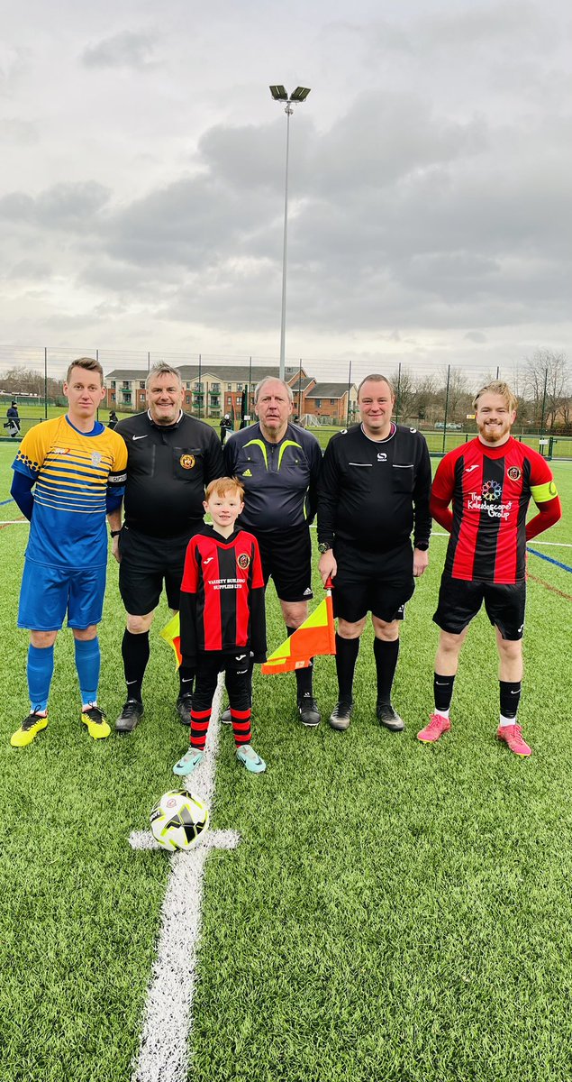 WASFootballClub's tweet photo. ❤️1ST TEAM RESULT🖤

Wombourne Allstars 2
Hogg ⚽️⚽️

Bewdley Town Res    1
⚽️

Man of the match chosen by Steve Carter 👇

⭐️Curtis Tonks  🍾

⚽️Card winner Catherine Rogers💰 

⭐️Thanks to our mascot today Jax⚽️

⭐️ Thanks to everyone who came to Support us 🙏

#1stteam https://t.co/GD9FvMePGg