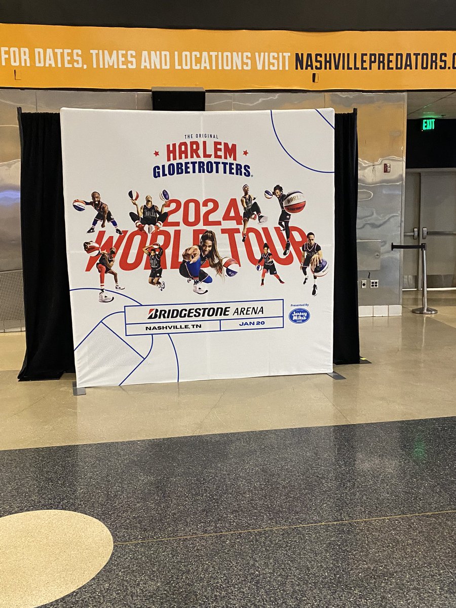 Perfect remedy for snowmageddon induced cabin fever…Harlem Globetrotters at Bridgestone Arena!  Come on down - today at 2:00 and 7:00! @BrdgstoneArena #globetrotternation