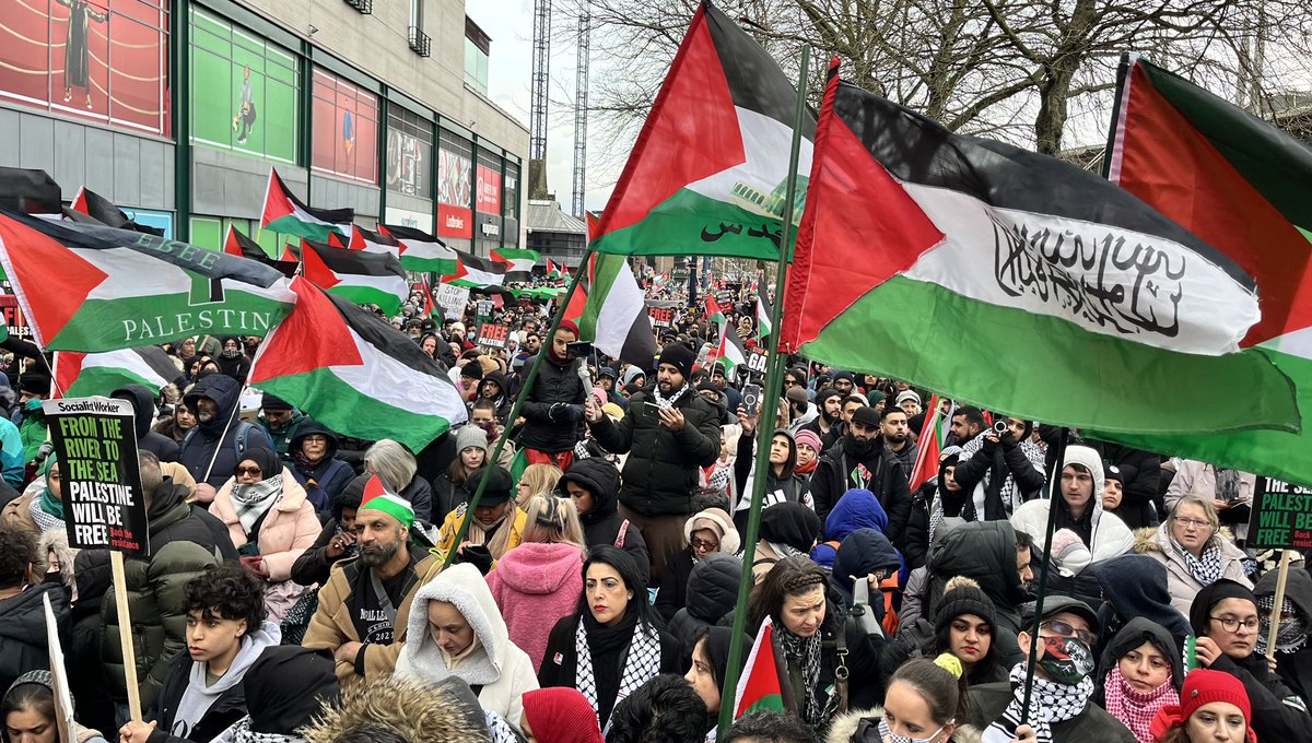 🇵🇸🇵🇸🇵🇸 What a day! Birmingham stands with Gaza 🖤♥️🤍💚 #CeasefireNOW #Brum4Palestine