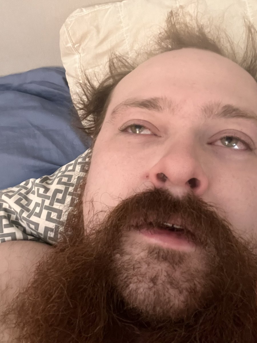 JustBoysLaughin's tweet photo. Who put all that liquor in my body last night, why’d you do that https://t.co/5NAuNYbQ5C