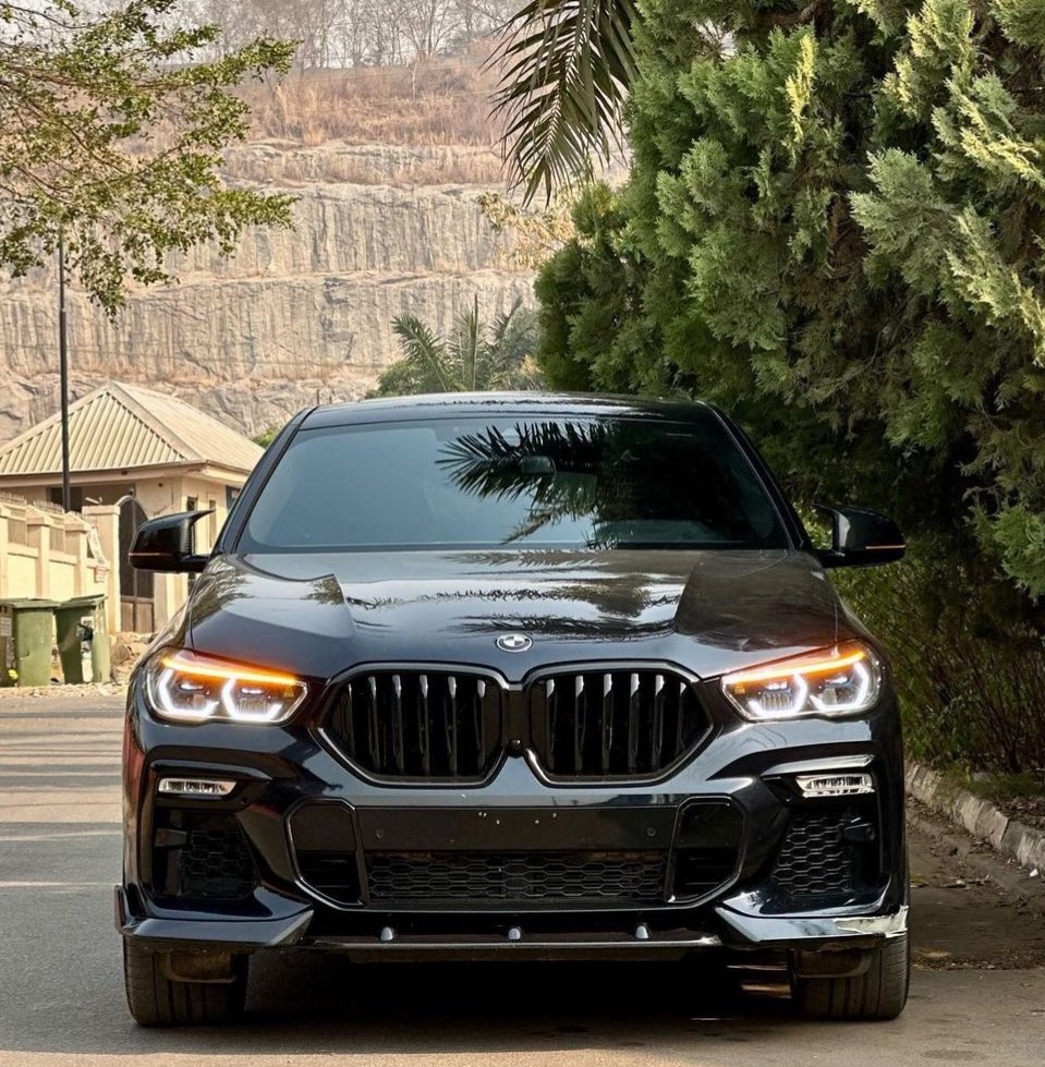 DaggashAutos's tweet photo. FOREIGN USED MERCEDES BENZ BMW M540i/X6 2023 MODEL SUPER FULLEST OPTION WITH ORIGINAL DUTY GOING FOR 136M, ABUJA…#DaggashAutos 
Call; 09078783000 https://t.co/KGhlqMsAUd