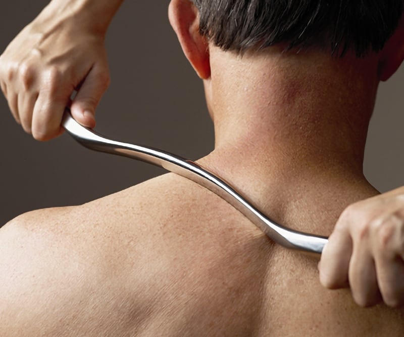 PainSci's tweet photo. SCRAPING MASSAGE (AKA instrument assisted soft tissue mobilization, or IASTM) has been badly over-hyped for as long it has existed. There is no compelling positive evidence from clinical trials of this kind of massage, and there are some damning results. https://t.co/z6w6S5KFSl