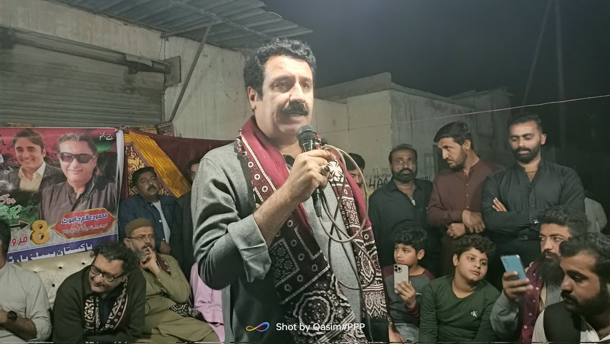 Mahmood_Jamot's tweet photo. شکریہ واٹر پمپ کی عوام
@BBhuttoZardari 
@AseefaBZ 
@SyedAghaPPP https://t.co/cTX9ZGqpFc