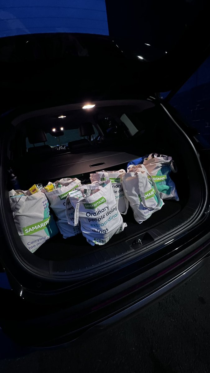 <a href="/BarnsleySamari1/">Barnsley Samaritans</a> are organised and packed for an outreach event with our <a href="/networkrail/">Network Rail</a> colleagues at Barnsley Train Station 

📍 24th January 2024 - 10am til 12pm

Come along and see us, we’ve got some goodies to help you have a cup of tea and a minute 💚