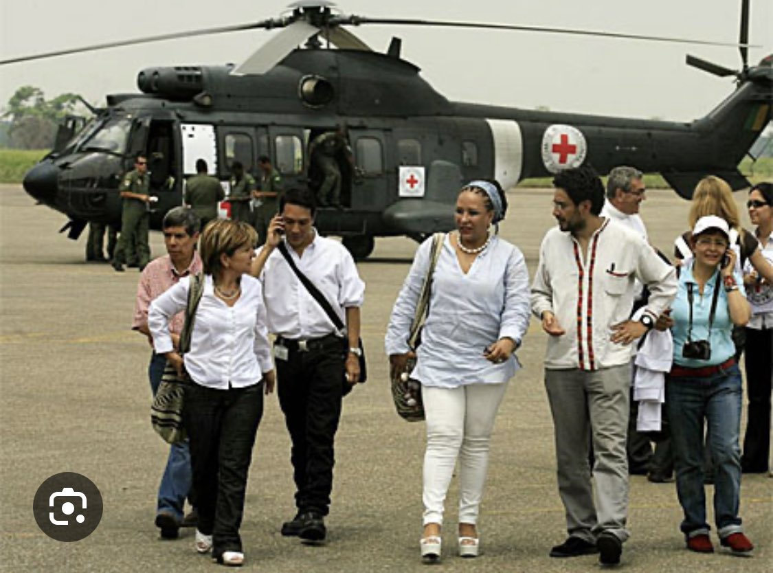 madeleintlSUR's tweet photo. Presidenta de @teleSURtv confirma la muerte de la Defensora de Derechos Humanos PIedad Córdoba. 

Amiga con quien compartimos grandes momentos. 

Vuela alto Piedad. https://t.co/eCLSe1df6F