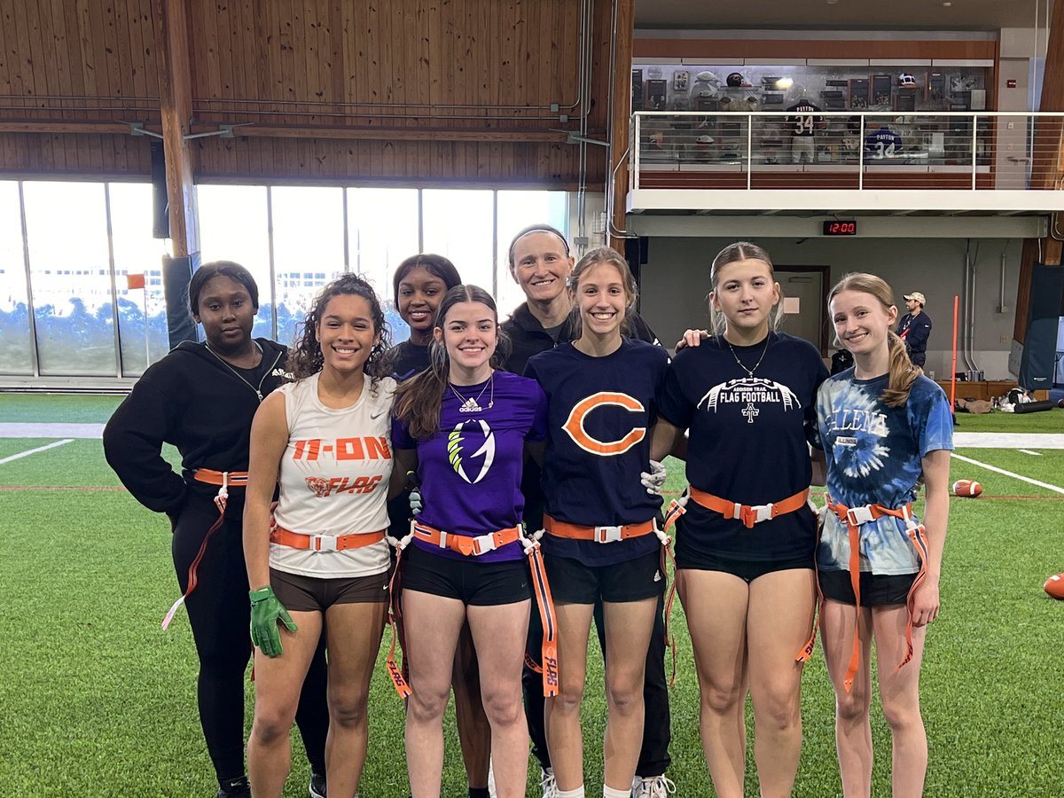 Warriors Flag Football (@wbflagfootball) on Twitter photo Big Thanks to these ladies for coming out to the Walter Payton Center to help us prepare and perfect drills for our instruction drill vids and Spain Coach’s Clinics
<a href="/Silva321FUTP60/">Gustavo Silva</a> <a href="/BearsOutreach/">Chicago Bears</a> Big Thanks to these ladies for coming out to the Walter Payton Center to help us prepare and perfect drills for our instruction drill vids and Spain Coach’s Clinics
<a href="/Silva321FUTP60/">Gustavo Silva</a> <a href="/BearsOutreach/">Chicago Bears</a>