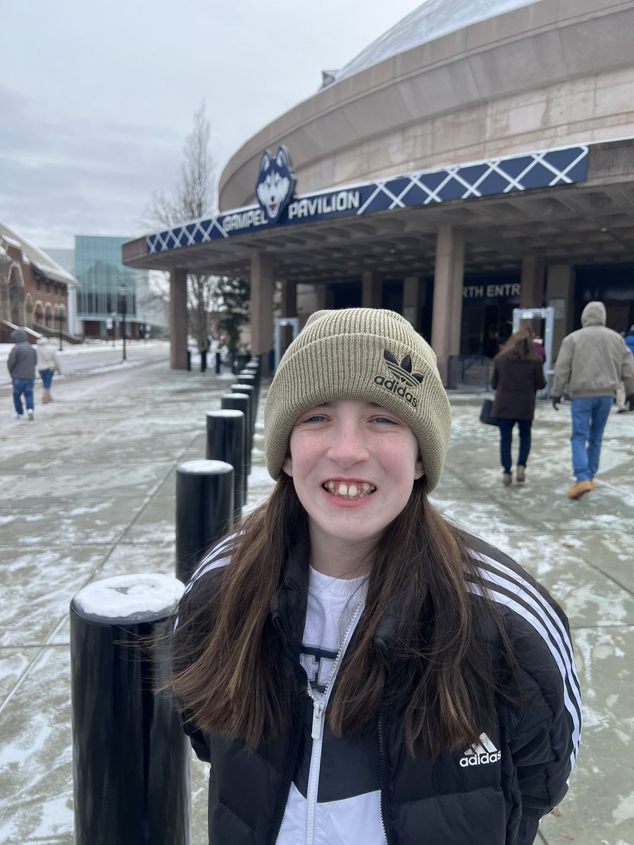 __anoreika's tweet photo. @UConnWBB #BleedBlue Go Huskies!💙 https://t.co/IjT4tLCYer