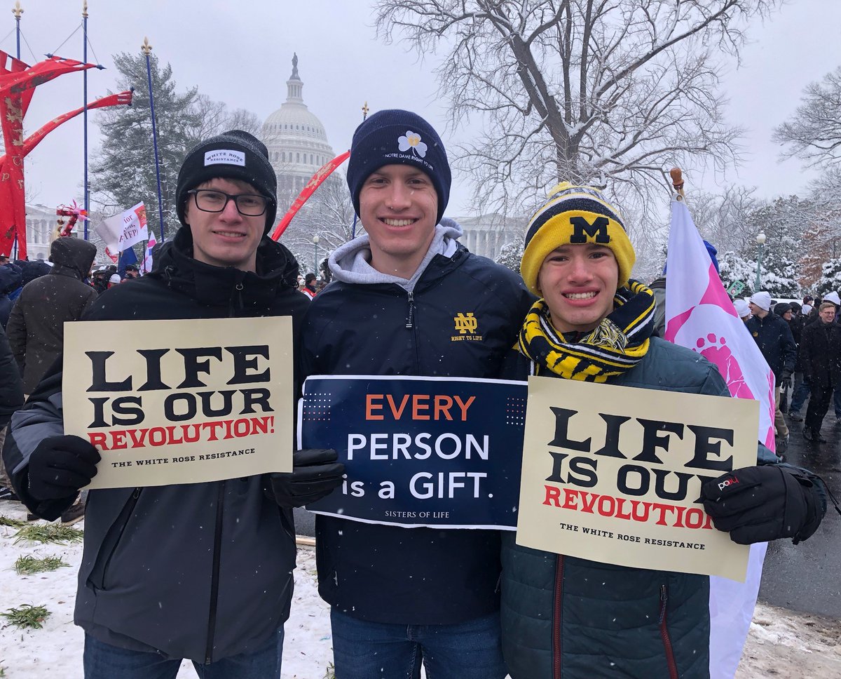 Family Reunion at the March For Life

Pilgrims from @UofDJesuit, @ndrighttolife and  @Michigan_Malta meet together for the @March_for_Life!

With Every Woman, For Every Child!