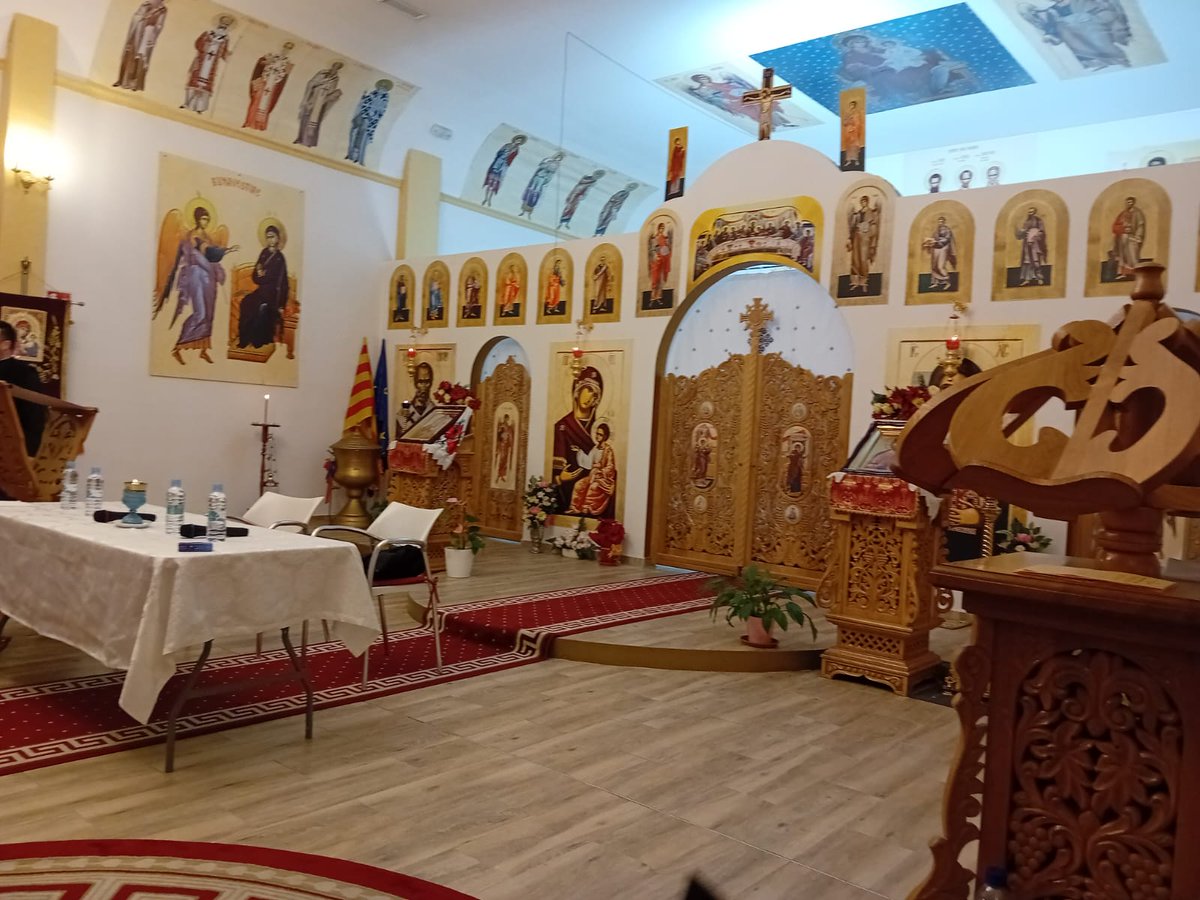sbddretscivils's tweet photo. #▶️ Avui hem assistit a la Pregària per la Unitat dels Cristians 2024, organitzada pel Moviment Ecumènic de #Sabadell, a la Parròquia de Santa Tecla, de la Comunitat Ortodoxa Romanesa de la nostra ciutat.
#SabadellDiversa
#creences https://t.co/oejdfzT6Jv