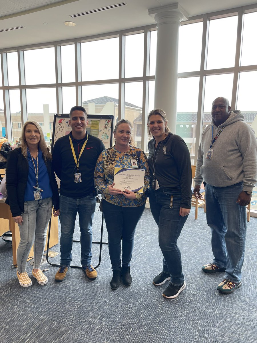 Congratulations to this group ⤵️ of dedicated individuals who make our home Buccaneer Paradise 🏝️ #BPND 💙🎉💙

Teacher of the week- Mrs. Brown
Staff of the week- Mrs. Gibson