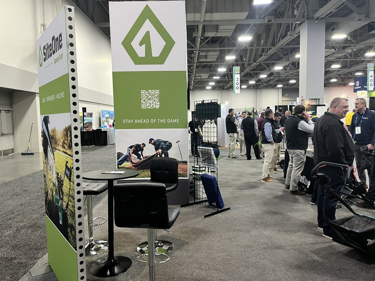 Aualum9496's tweet photo. @troysturf @SiteOneSupply @FieldExperts @curt_mayes Come see us @FieldExperts Booth # 536 in Daytona Beach, FL. Stop by and see how the @SiteOneSupply team can help make your fields the best in 2024!  #StrongerTogether #sfma2024 https://t.co/xtd2AH6xD5