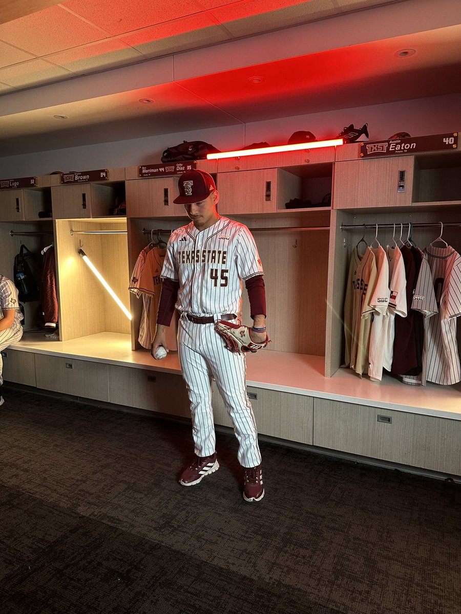 TxStateBaseball's tweet image. 2024 content day 📸

#EatEmUp #SlamMarcos