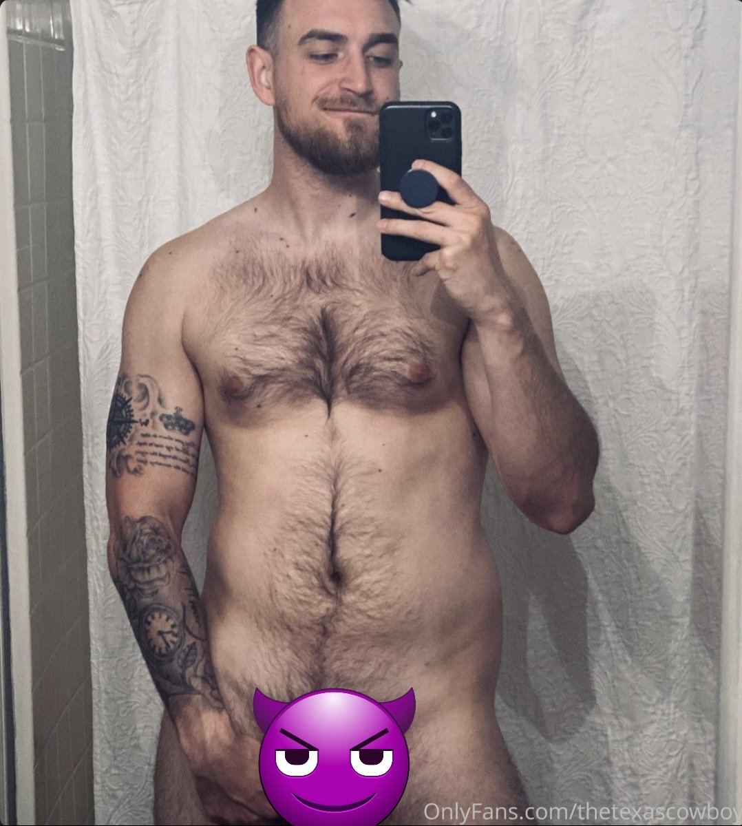 man in underwear tweet media