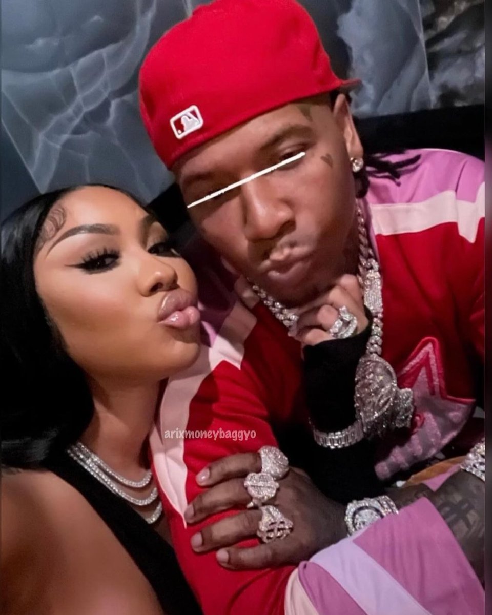 idragsforher's tweet photo. You know he in love when he start doing the kissy faces like bagg 🤣🤣🤣 https://t.co/P6tJ5RHdv1