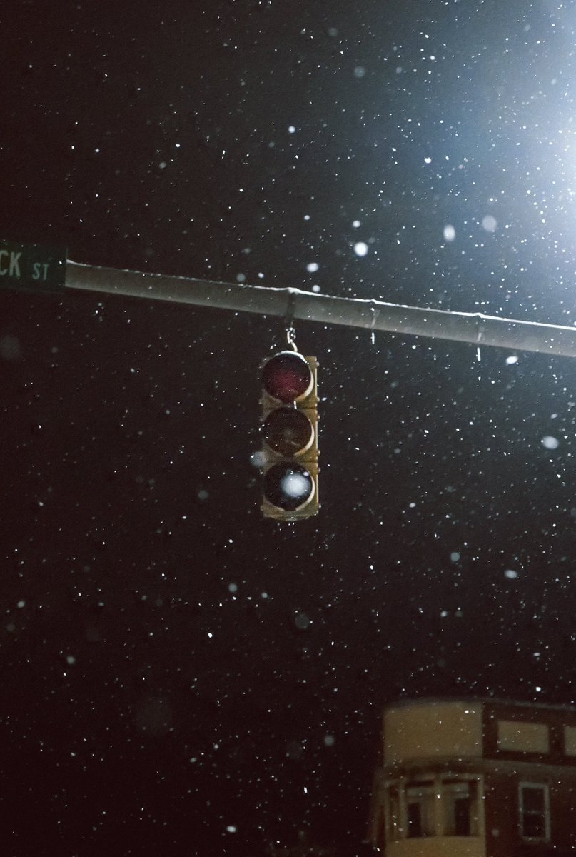 ZKOELK's tweet photo. Went for a walk after work last to capture some of downtown with the snow. 📸❄️ https://t.co/68SnznKyAl