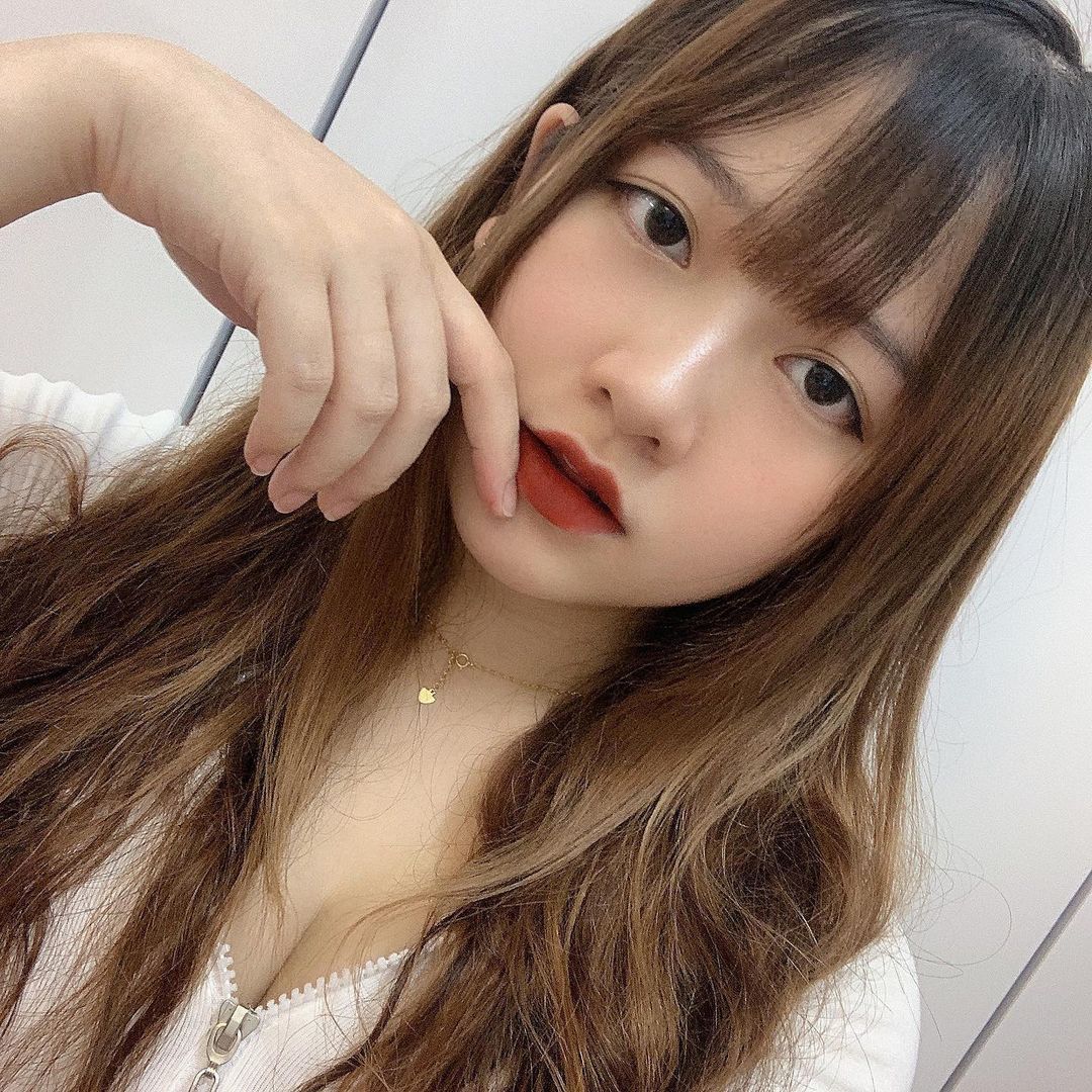 LucyW9531's tweet photo. Do you have a map? I keep getting lost in your eyes. 🗺️😍 https://t.co/EyoMW9o4w5
