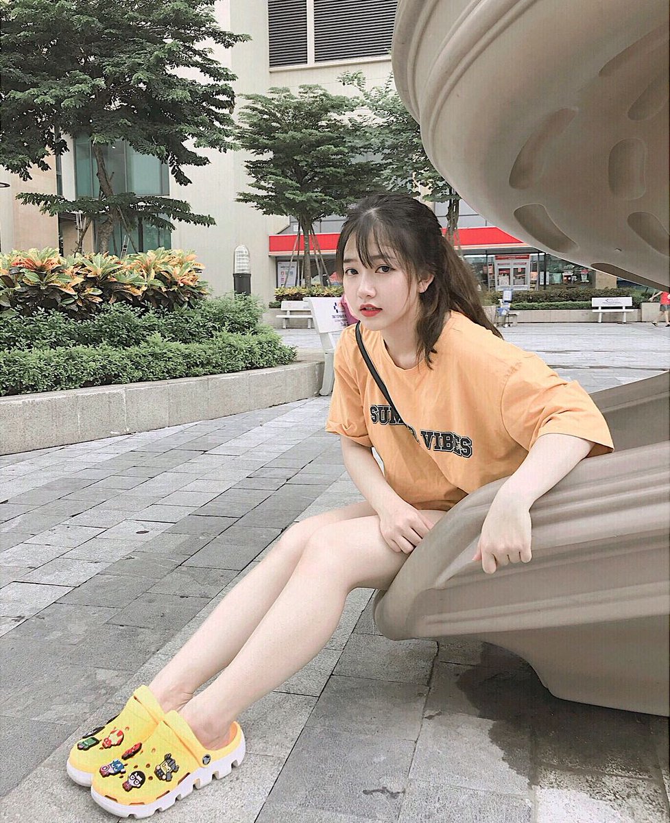 VogleElane's tweet photo. My heart races every time I see your name on my phone. 💓📱 https://t.co/Z8j8vzJIUI
