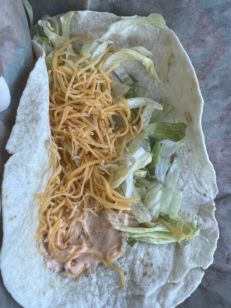 kaylagrigg22's tweet photo. @tacobell you want to fight today. Since your app won’t let me submit a complaint, you gave me a potato taco with no potatoes bro. https://t.co/ErlzjmAzzR