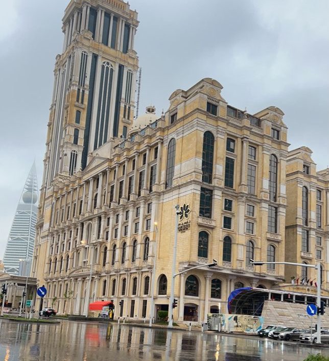 azzayezz's tweet photo. شباب 

🇸🇦 أمانة الرياض اليوم طرحت استطلاع لسكان العاصمة عن جودة البنية التحتية وعيوبها وارائكم به  وماذا تحتاج من اقتراحات.

لاتجاملون واعطوهم رأيكم بصراحة ومكامن الضعف في الرياض وماذا تحتاج.

فرصة ذهبية لنا.

هذا رابط الاستطلاع، اوصيكم بخير يرفع جودة البنية التحتية لعاصمة أكبر اقتصاد في الشرق الاوسط بما يليق بها. 

https://t.co/ezmcXOzJ92