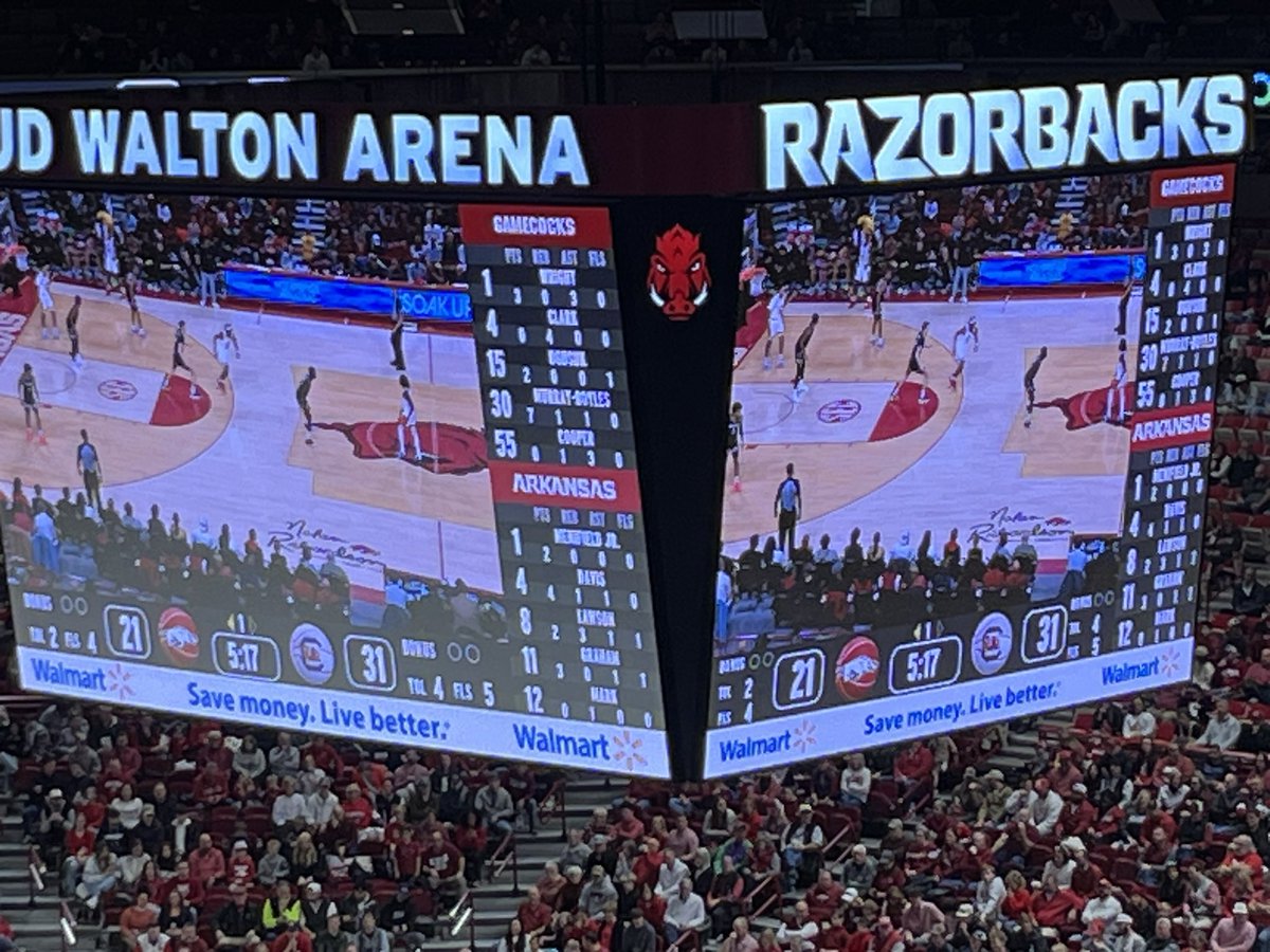 I’m loving the campus… not only is it the #Flagship school of the state, but it has that real family feel to it, and the fans are like non other. Thank you <a href="/CoachSamPittman/">Coach Sam Pittman</a> <a href="/RonnieFouch/">Ronnie Kainoa Fouch</a> <a href="/RazorbackFB/">Arkansas Razorback Football</a> for the experience, hope to be back soon! #GoHogs 
Hudl: hudl.com/profile/176612…