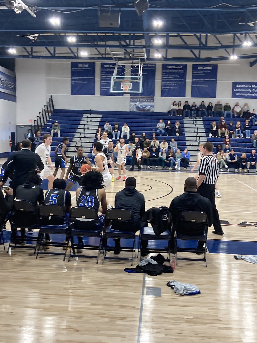 Great to see Julius in live action today for the first tjme. Silva was 1 for 1 from three, 1 rebound, and 1 assist in the first half.