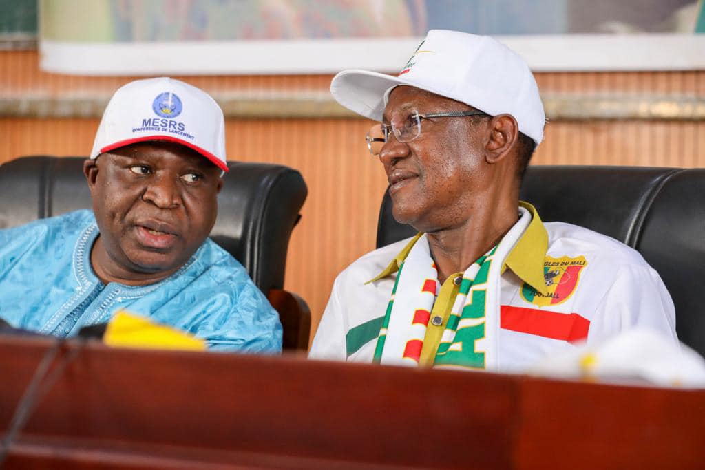 COMMEMORATION DE LA JOURNEE DE LA SOUVERAINETE RETROUVEE Edition 2024
La Cite Universitaire de Kabala accueille la Conférence de Lancement animée par le Premier Ministre
Placée sous les auspices des plus hautes autorités de la Transition...