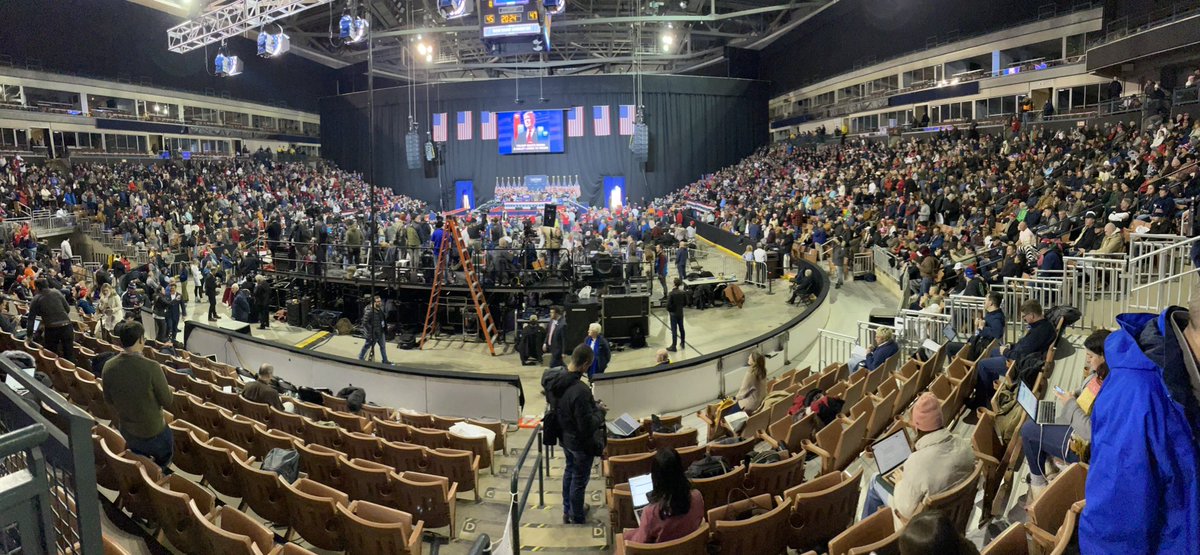 TRUMP CROWD in Manchester: 

Ir is somewhere around 4200-4500, I estimate, give or tale several hundred.

I counted 4187, with people moving around.  

It was around 12,000 here in 2020. Though that was Trump’s only NH rally near primary then. 

Still, sig. smaller.