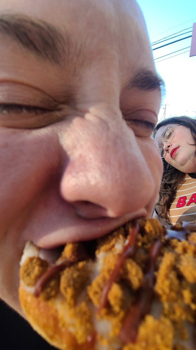 _brookst's tweet image. Choose your fighter