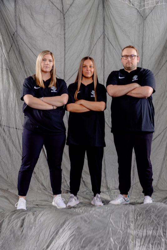Thank you @KParkSoftball for having create awesome pictures during media day. Good luck this season.