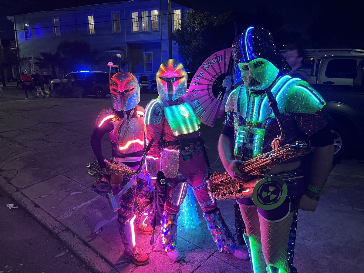 FletcherWDSU's tweet photo. Follow the @wdsu parade tracker @parades as we track Intergalactic Krewe of Chewbacchus!

Cold 🥶 but beautiful night in NOLA for one of our cities most unique parades. https://t.co/4lKBrRSN7b