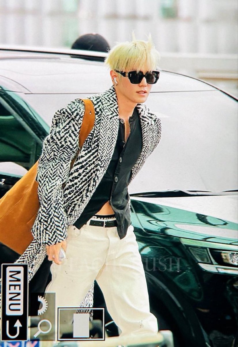 ขอโทษที่หล่อเกินจ้ะ