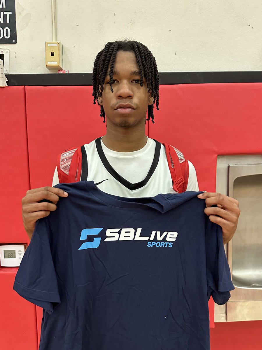 FINAL from State Preview Classic
Etiwanda 63, Rolling Hills Prep 46

Christian Harris 14pts; Stanley Thomas 11pts for Etiwanda.

Casey Palmer 12pts; Terell Hopkins 10pts for RHP.

Player of the Game: Christian Harris