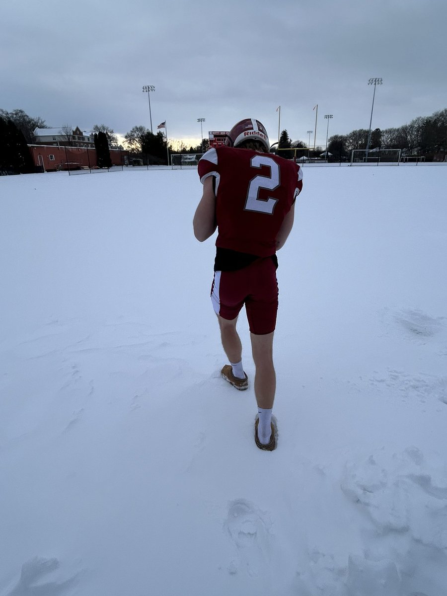 SausJake's tweet image. Thanks @DigInMules for the official visit invite. Had a great time learning about the campus more. 
@22CoachMoe @Coach_Frantz @coachransone16