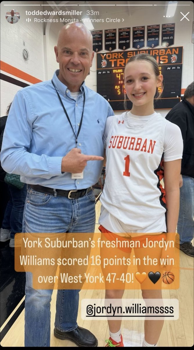 @JordynWillCO27 dropped 16 pts 
(4 3PM) in @YSGBasketball’s win over West York.