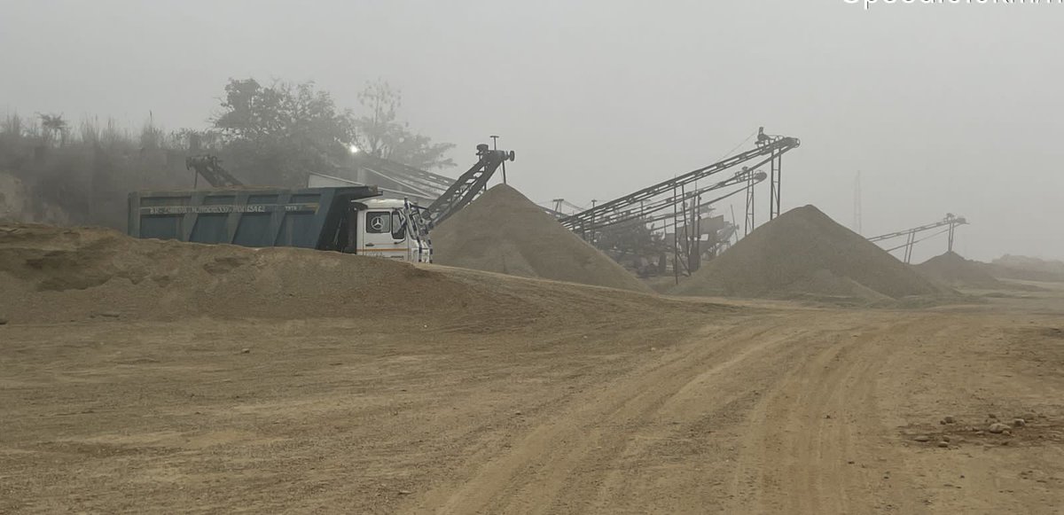 Geology & Mining Department, J&K (@geologyminingjk) on Twitter photo DMO Samba Mohd Sayeed issued penalty notice to the tune of 50 lakh to Narsingh stone crusher, Anjali, Safa, Vishavkarma and Adarsh stone crusher.
<a href="/OfficeOfLGJandK/">Office of LG J&K</a>
<a href="/Divcomjammu/">Divisional Commissioner Jammu</a>
<a href="/dcsambaoffice/">Deputy Commissioner Samba</a> DMO Samba Mohd Sayeed issued penalty notice to the tune of 50 lakh to Narsingh stone crusher, Anjali, Safa, Vishavkarma and Adarsh stone crusher.
<a href="/OfficeOfLGJandK/">Office of LG J&K</a>
<a href="/Divcomjammu/">Divisional Commissioner Jammu</a>
<a href="/dcsambaoffice/">Deputy Commissioner Samba</a>