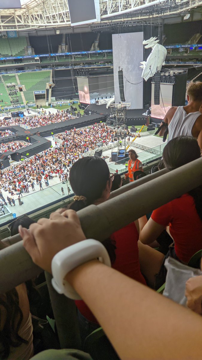 ô felicidade de quem vai ver o corno