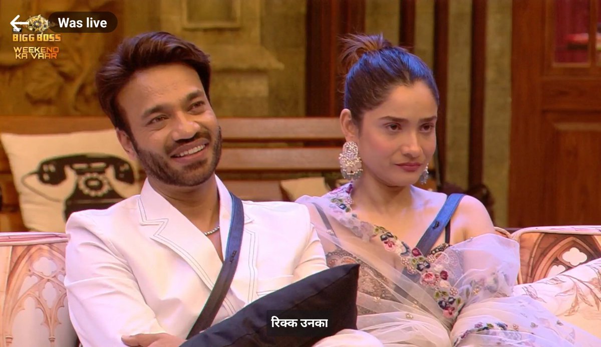 seizar_world's tweet photo. #AnkitaLokhande Insecure Naahi Hai, Woh Rishtey Khone Ke Naam Se Darti Hai. UnKi Pehli Relation Ki Wajah  Se Phobia ho Gaayi Hai, Kaahi Phir Se Rishtey Na Toothe. Isiliye @anky1912 #Vicky Ke Liye Insecure Type Dikhta Hai Tv Par !

VIJAYI BHAVA ANKITA

#BB17 #BiggBoss #AnkuHolics https://t.co/o90D7tGKkc