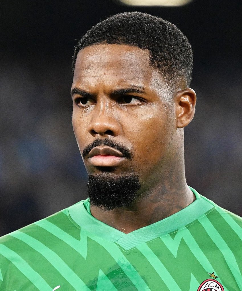 @𝗼𝗻𝗲𝗷𝗼𝗯𝗹𝗲𝘀𝘀𝗯𝗼𝘆 tweet media