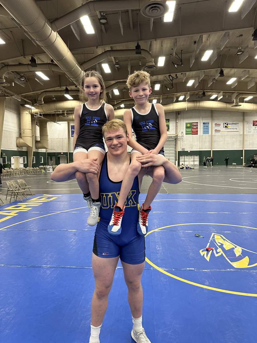 loperwrestling's tweet photo. Three age levels of duals in two days at the Younes Hospitality Duals! https://t.co/FqRbXnwJLf