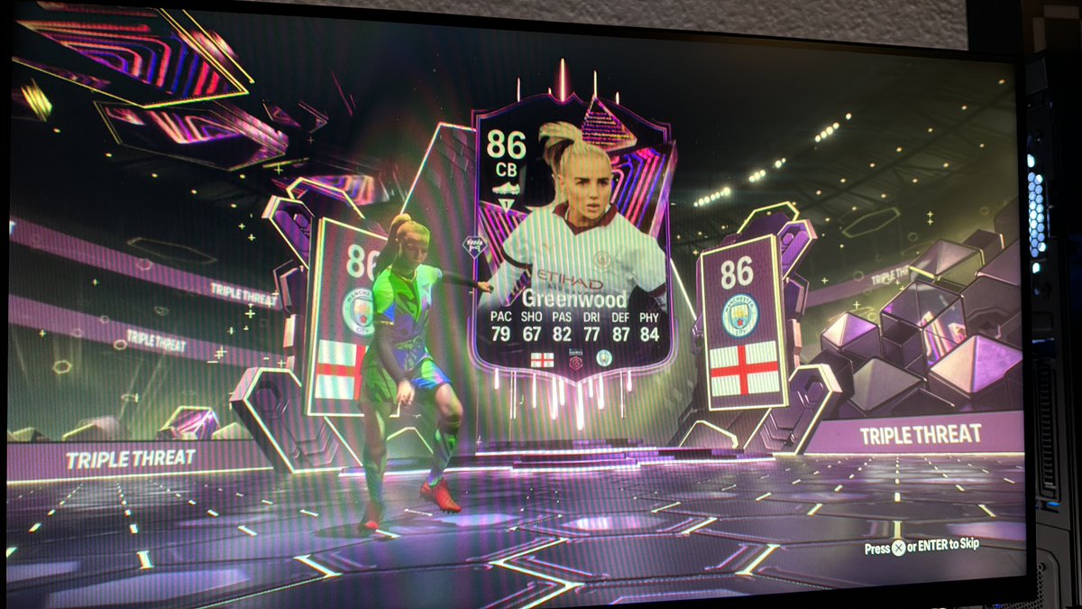 ShercoTV's tweet image. Awesome rank 2 rewards 🤮 #EAFC24 #EAFC