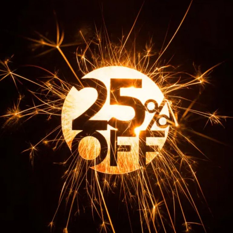 It might be cold out, but the savings are hot! (Sorry, couldn't resist) - When you book online and use the code NEWYEAR2 you will save 25% on your axe throwing time through January.