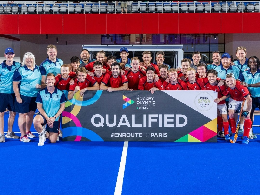 One team. One dream. 🇫🇷 🏅