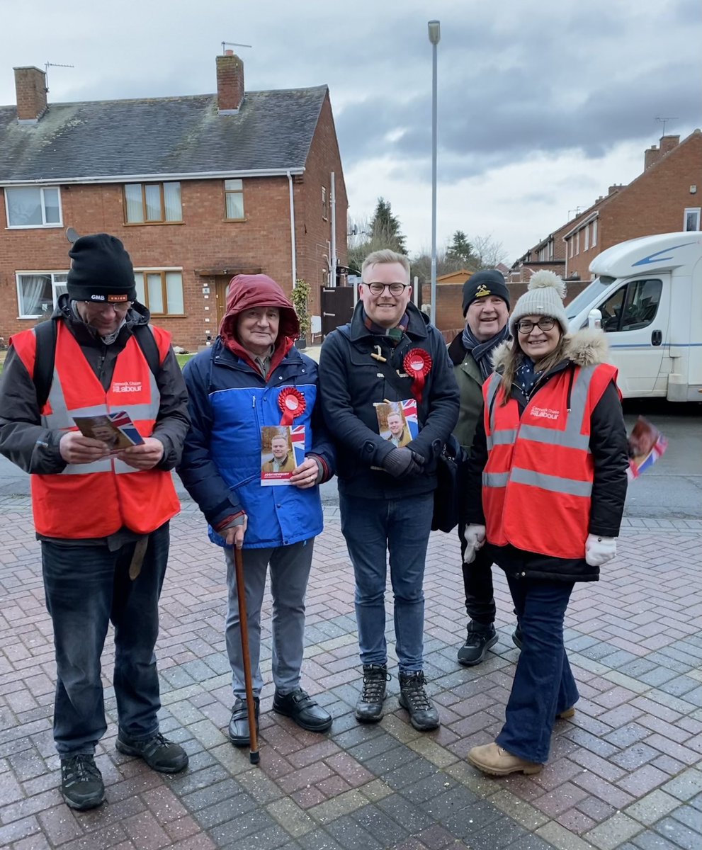 Fantastic start to our first Action Weekend of 2024! 😀🌹👏🏻 We were out on the #LabourDoorstep morning and afternoon in Cannock. Lots of positive feedback and including two ‘safe Tory’ streets with lots of lifelong blues switching 👍🏻 Looking forward to more of the same tomorrow!